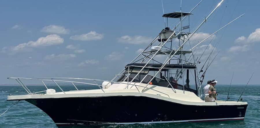 Captain Scott Thompson